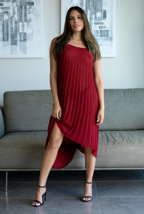 Pendik Doğal Sarışın VIP Escort Bayan Büşra